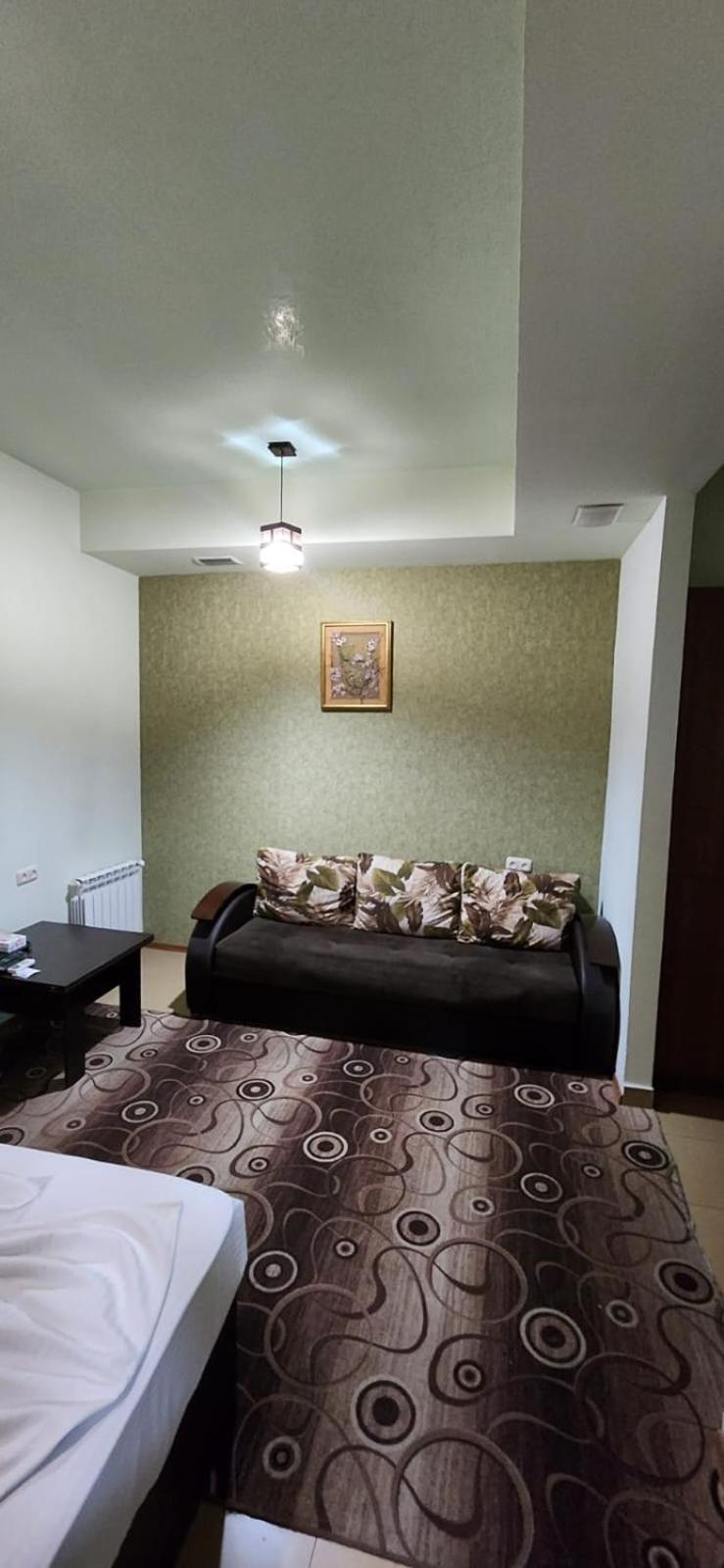 Hotel Premium Armenia Γιερεβάν Εξωτερικό φωτογραφία