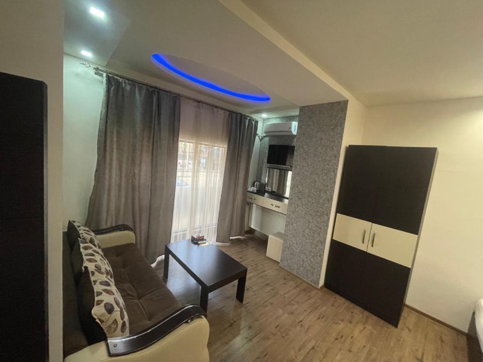 Hotel Premium Armenia Γιερεβάν Εξωτερικό φωτογραφία