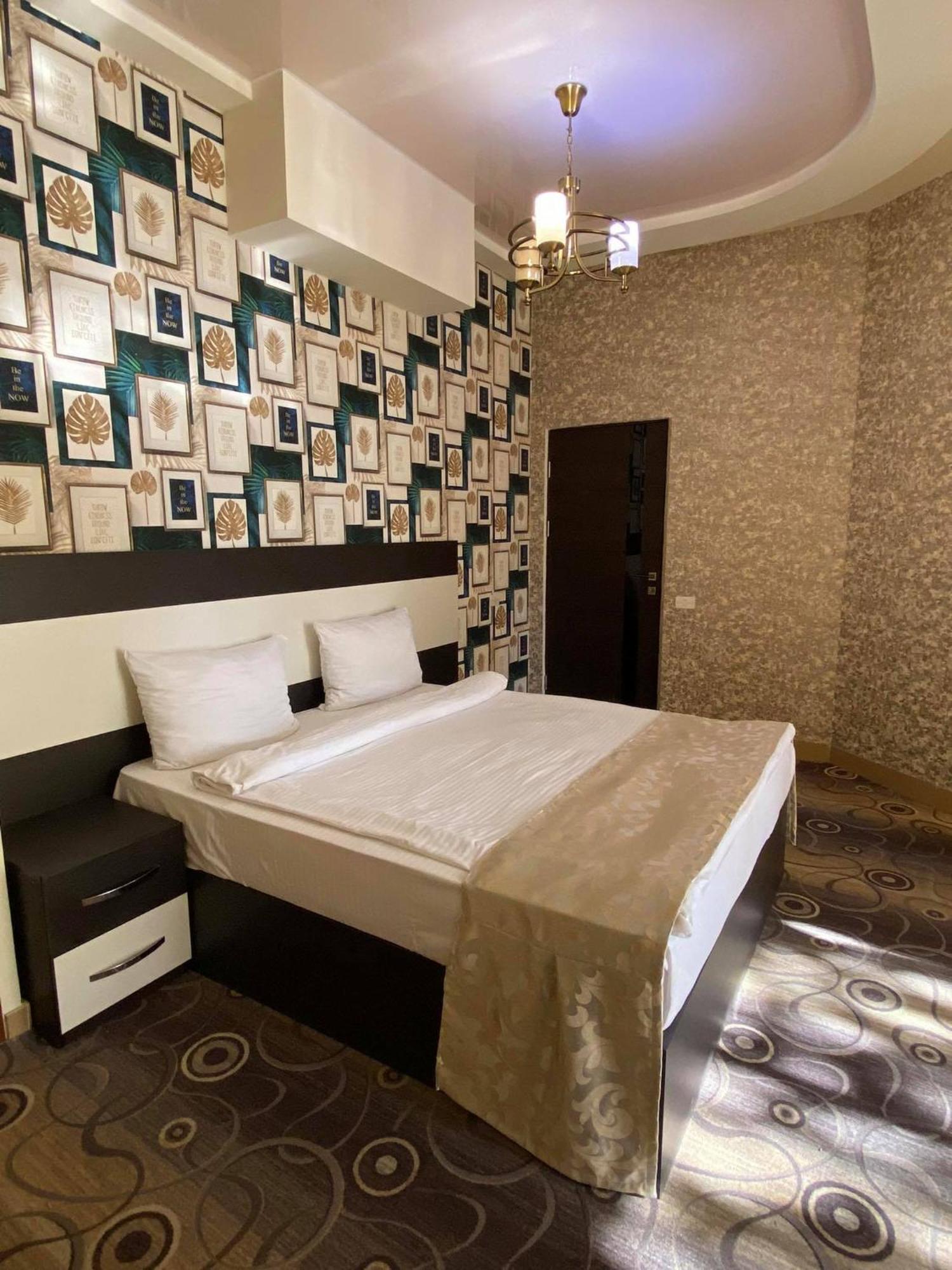 Hotel Premium Armenia Γιερεβάν Εξωτερικό φωτογραφία
